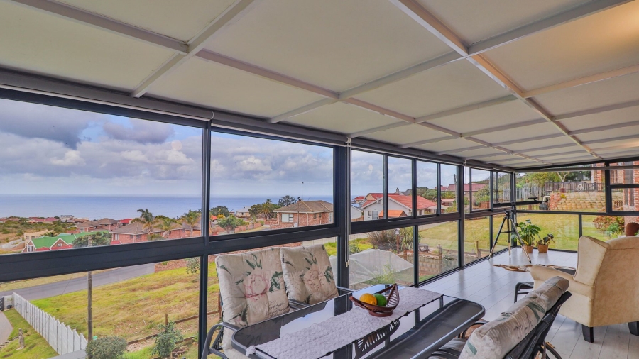 4 Bedroom Property for Sale in Dana Bay Western Cape